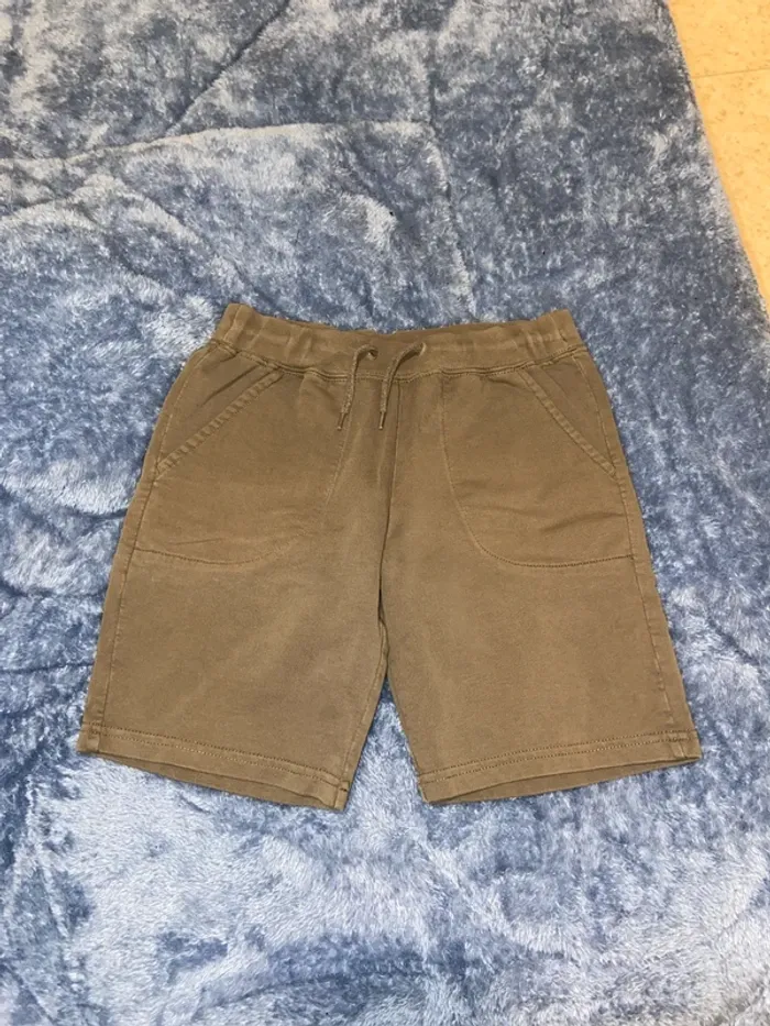 Short vert