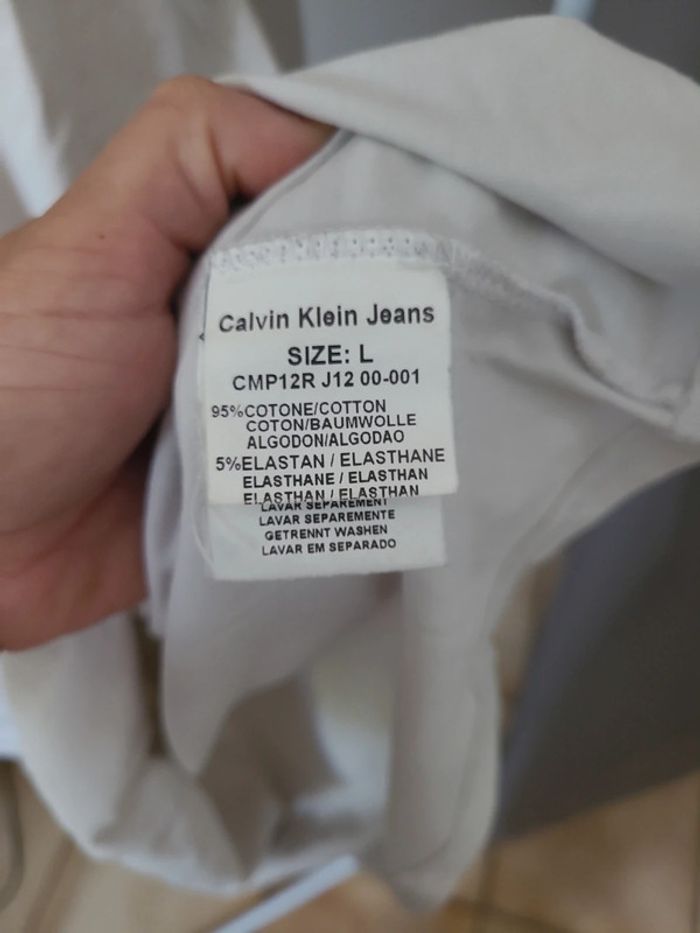 Tee-shirt manche longue calvin klein - photo numéro 3