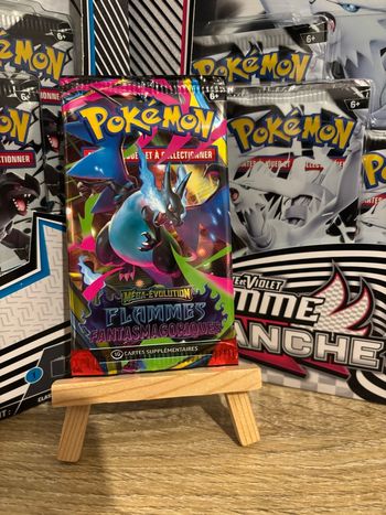 Booster Pokémon Flammes Fantasmagoriques reconditionné