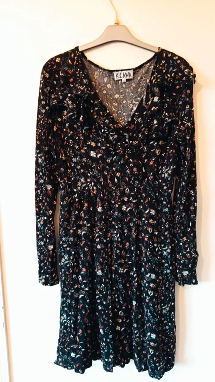 Robe courte taille S - photo numéro 2