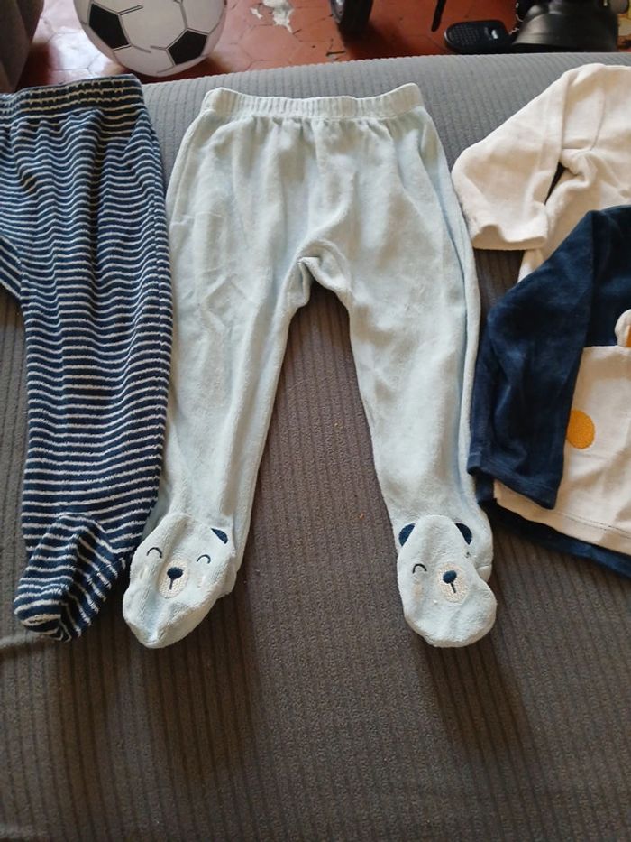 Pijamas deux pièces - photo numéro 3