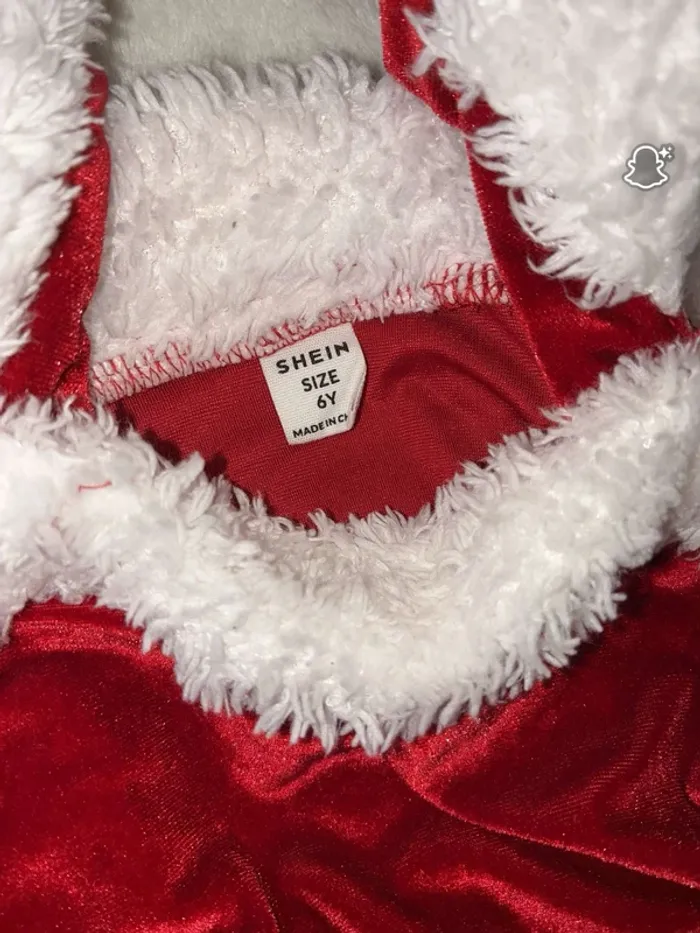Tenue de mère Noël - photo numéro 2