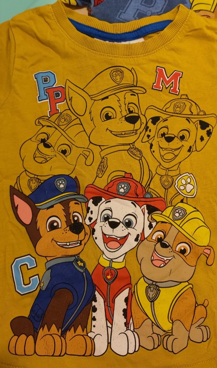 Lot de tee shirt 🧸 de la  Pat patrouille 🐾 3 ans 🐶 - photo numéro 6