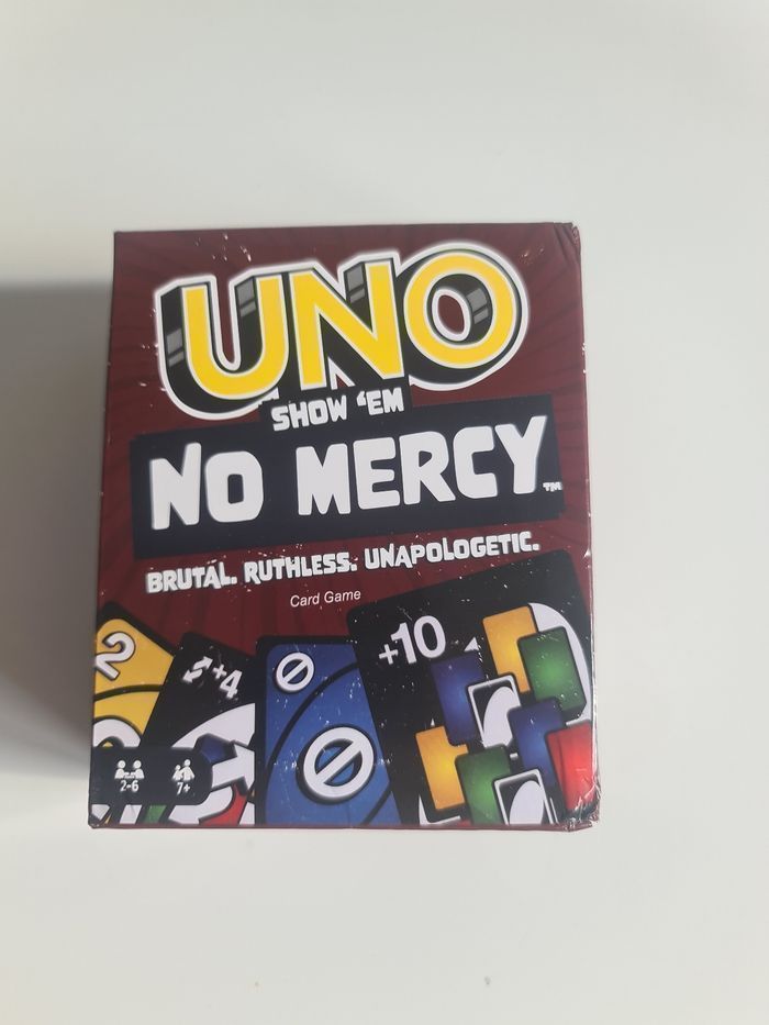Uno no mercy neuf jamais neuf jamais utilisée règle français