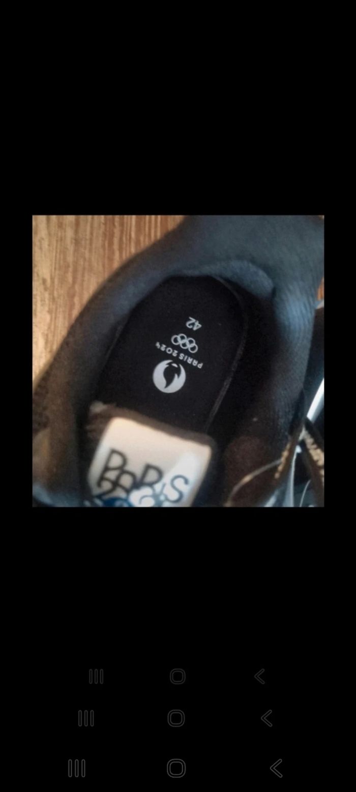 baskets PARIS JO 2024 taille 42 🎁 neuf  🎁 idée cadeau - photo numéro 4