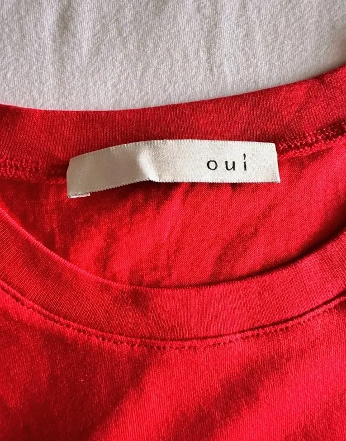 T-shirt rouge - photo numéro 2
