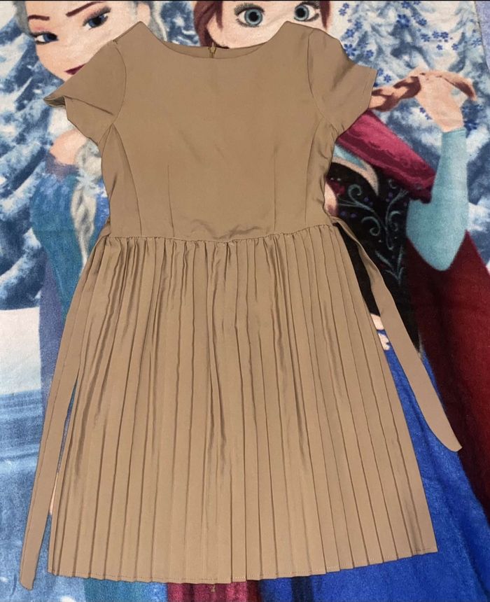 Robe femme - photo numéro 2