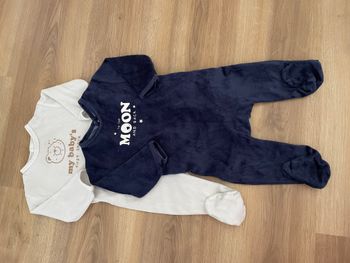 Lot pyjamas 12 mois