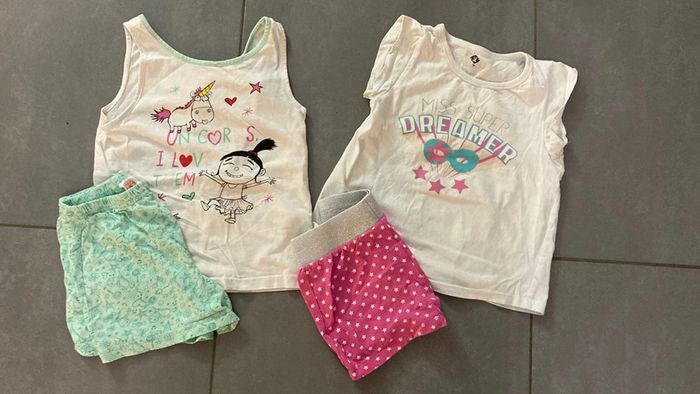 Lot pyjama ensemble nuit vêtement short fille enfant taille 6 ans