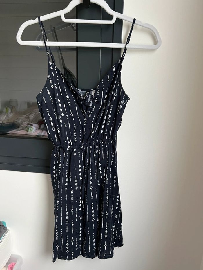 Robe Divided 32