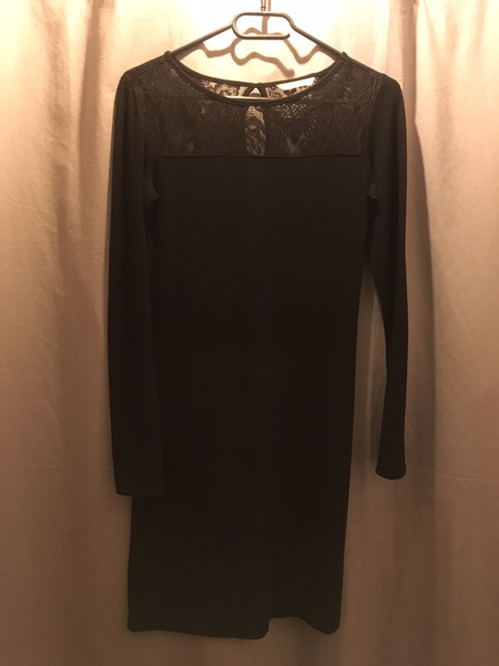 Robe pull fine noire Camaïeu 34