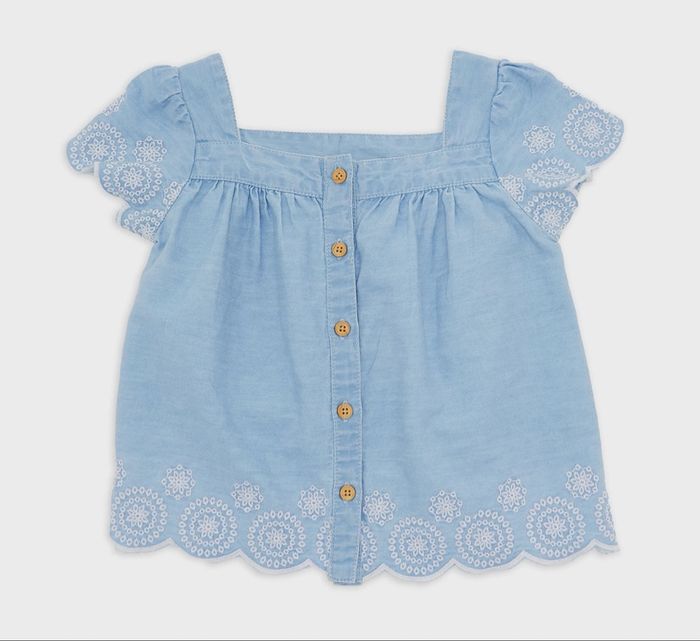 2 jolies robes + 1 haut denim avec motif blanc - photo numéro 3