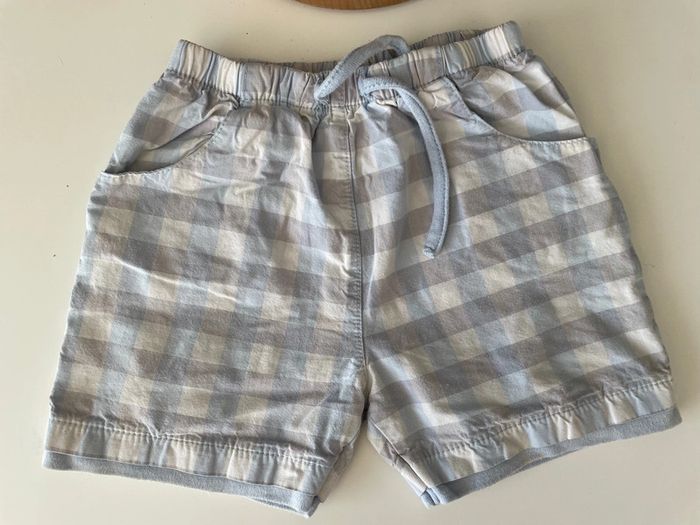 Short bébé bleu