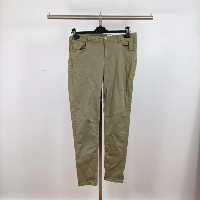Pantalon slim kaki Best Moutain T42 – Style casual chic