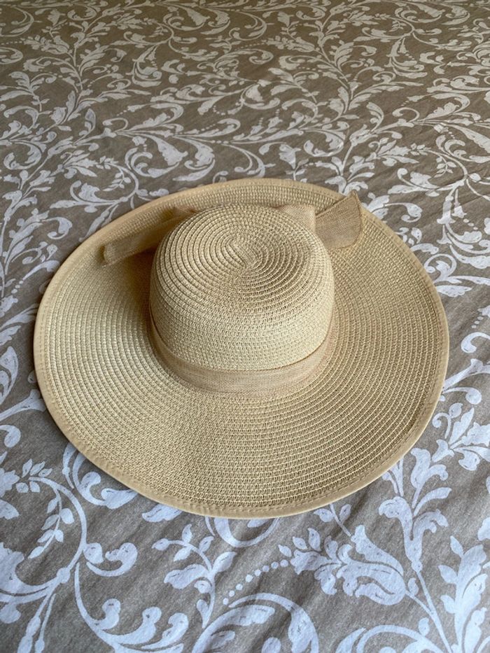 Chapeau - photo numéro 2