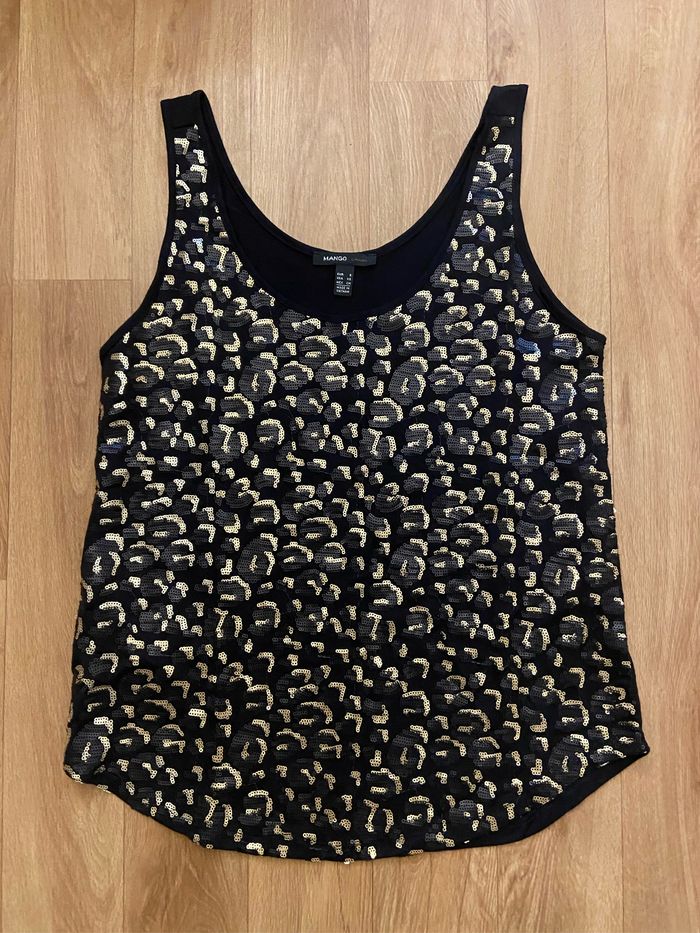 Haut noir à sequins dorés S