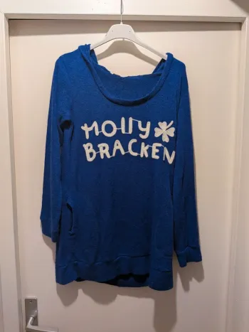 Pull long a capuche femme