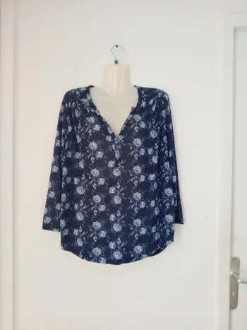 Blouse manches longues à motifs femme