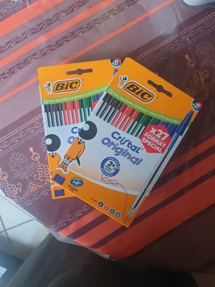 Lot de 54 bic crystal - photo numéro 3
