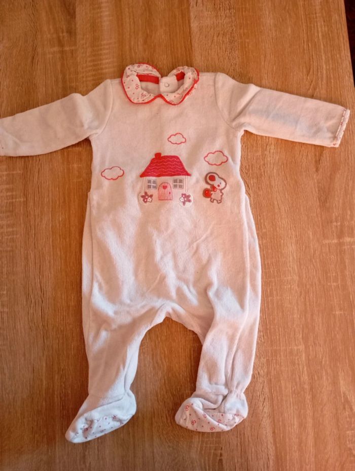 Lot pyjamas hiver 6 mois - photo numéro 3