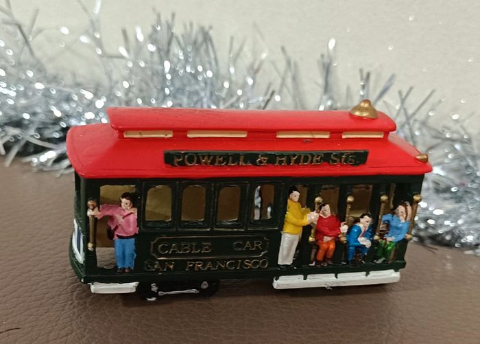 Powell & Hyde Sts. - San Francisco Municipal Cable Car Toy. - photo numéro 3