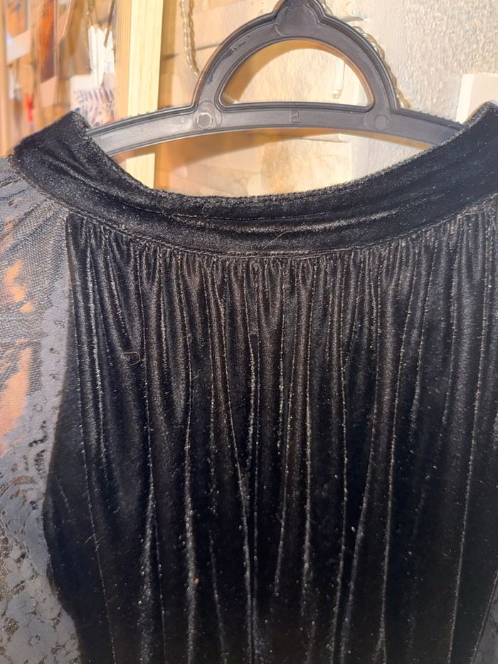 Haut velour noir manches longues - photo numéro 2