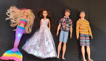 Lots de barbies