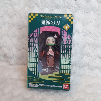 Bandai figure Demon Slayer Kimetsu no Yaiba Twinkle Dolly poupée doll