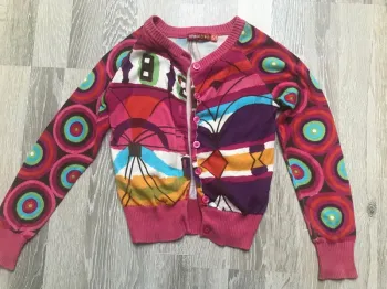 Gilet desigual 6 ans