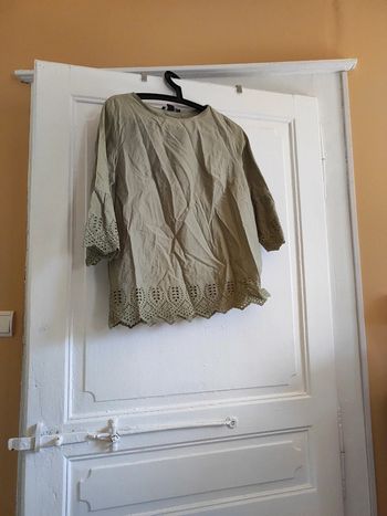 Belle petite blouse verte