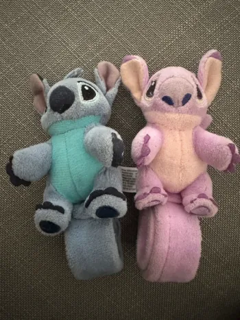 Lot de 2 peluches Disney stitch Angel en bracelet
