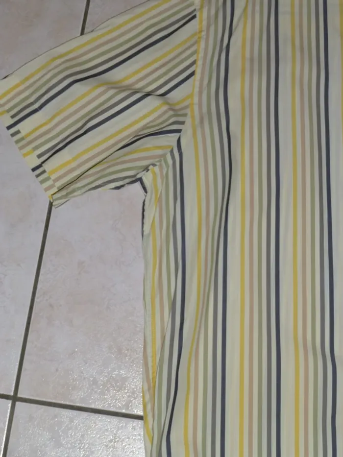 chemise manche courte jaune pâle rayé Mise au Green taille XL - photo numéro 3