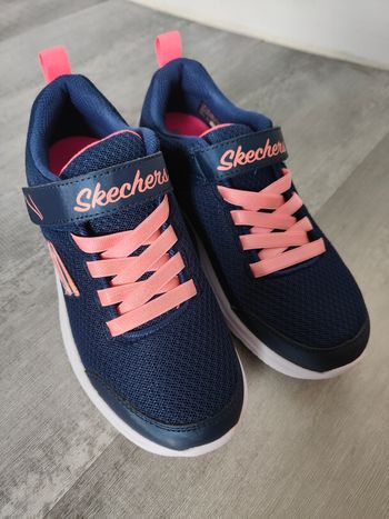 Baskets Skechers fille 35