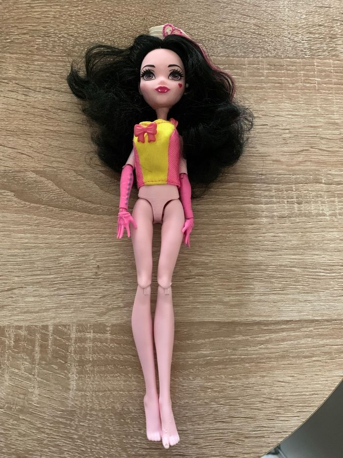 Poupée Monster High draculaura Shriekwrecked - photo numéro 3
