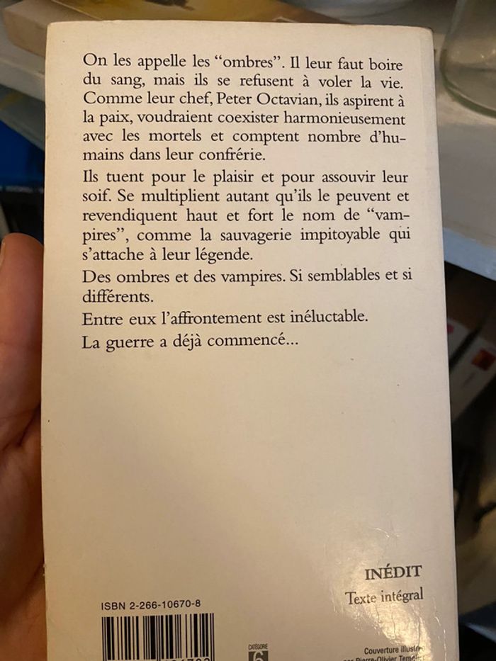 Vampires et martyrs - photo numéro 2