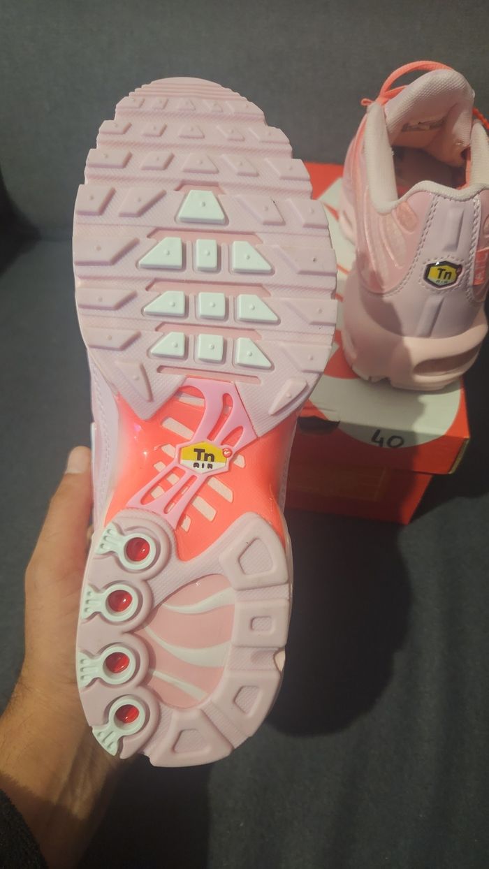 Basket nike tn neuf - photo numéro 6