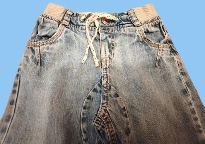 jeans taille 23 mois - photo numéro 2