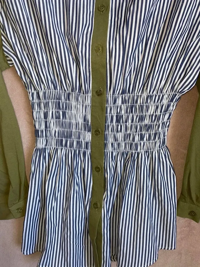 Blouse rayée T34 👚 - photo numéro 3
