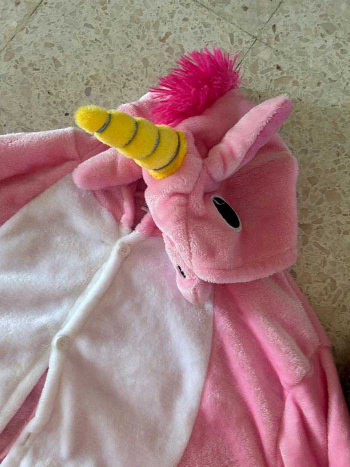 Sur pyjama licorne - photo numéro 2