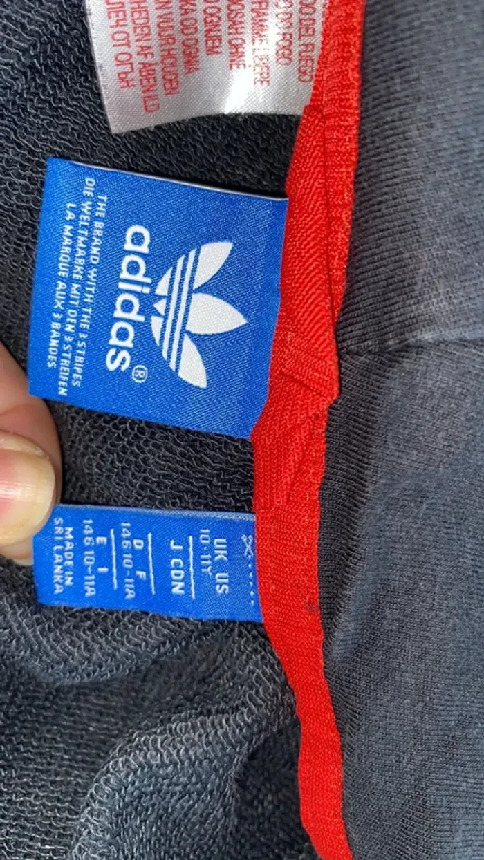 Sweat Adidas - photo numéro 5