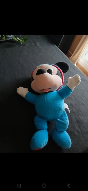 Peluche veilleuse mickey