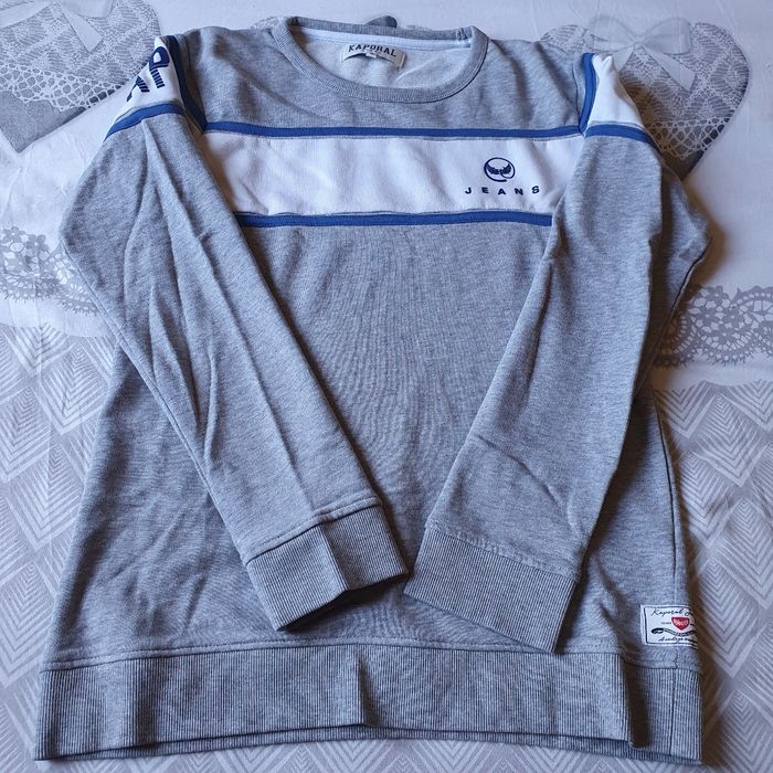 Sweat kaporal de taille 16ans