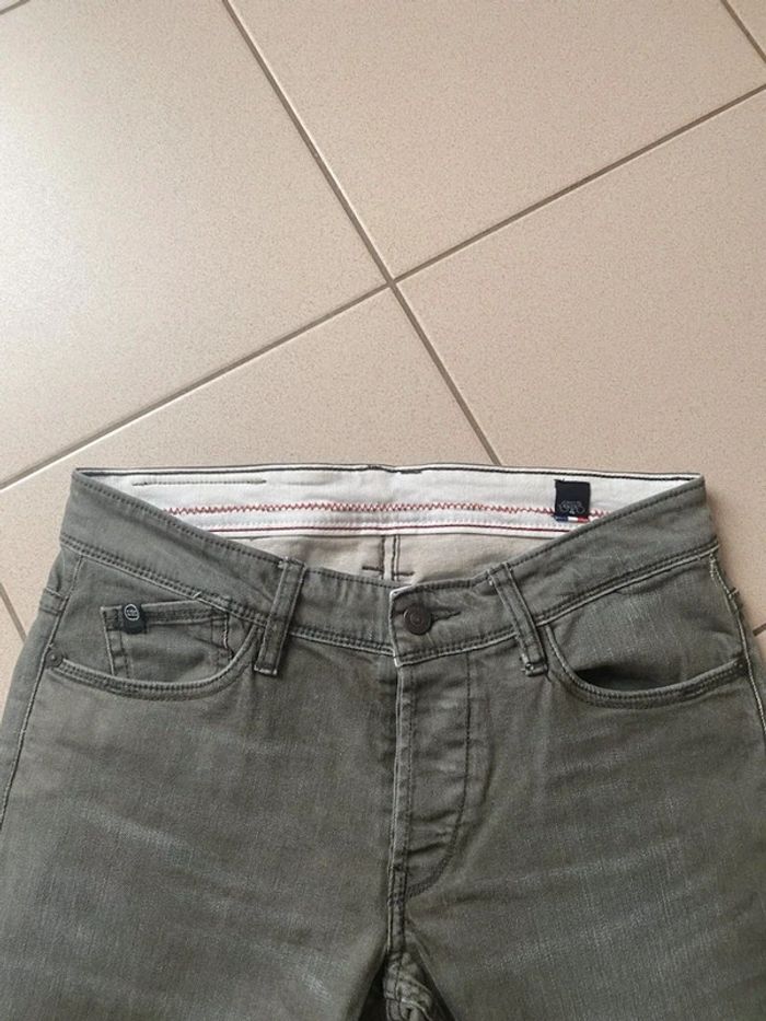 Jean homme Le temps des Cerises kaki taille 28 - photo numéro 3