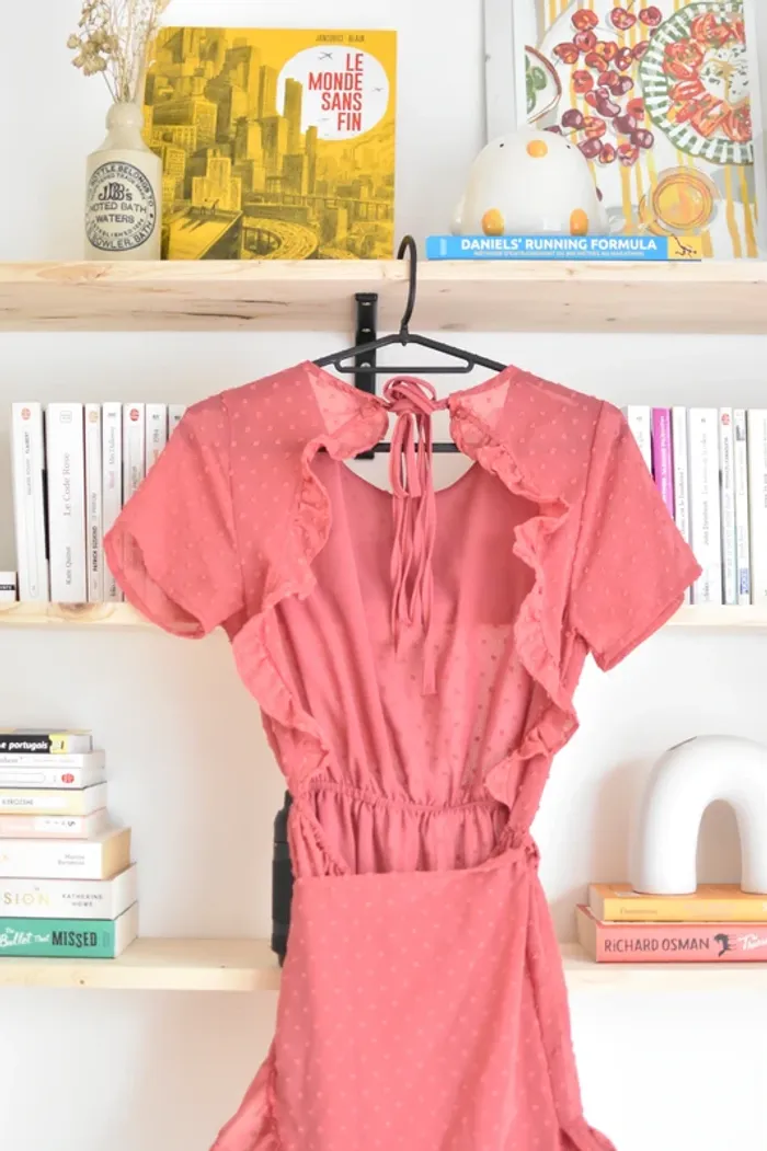 Robe en taille S - Très bon état - photo numéro 4
