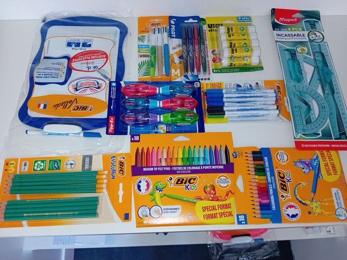 Lots fourniture scolaire