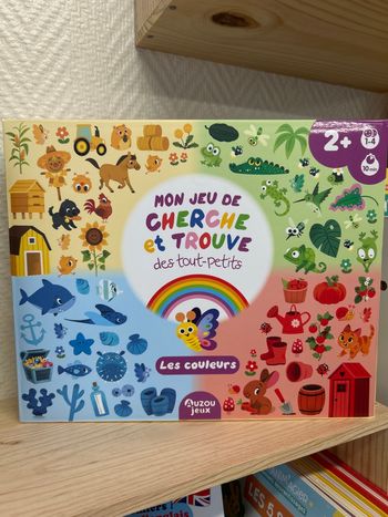 Jeu cherche et trouve des touts petits 