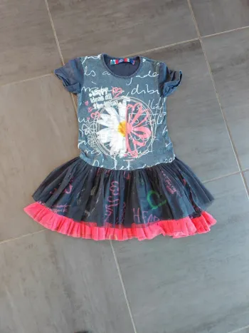 Robe desigual 5 6 ans