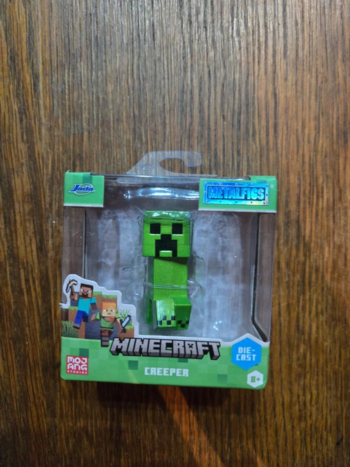 Figurine en métal neuve Minecraft neuve