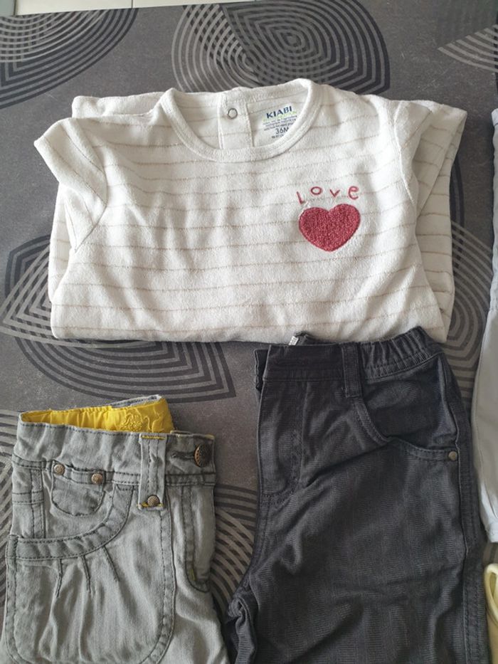 (N°12) Lot de vêtements Fille 36 mois - photo numéro 2