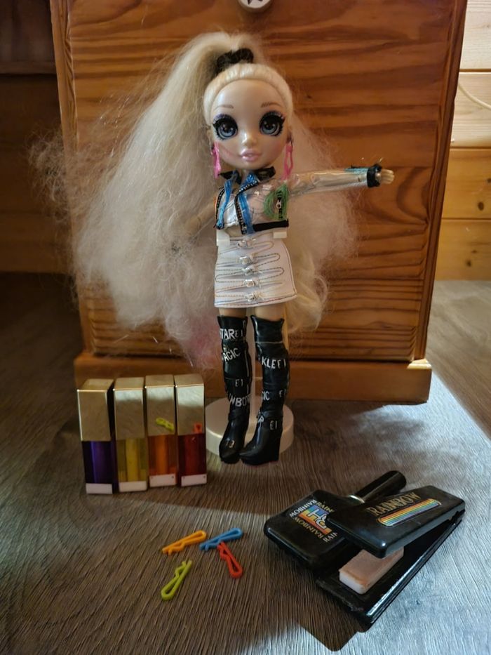 Rainbow high - photo numéro 2